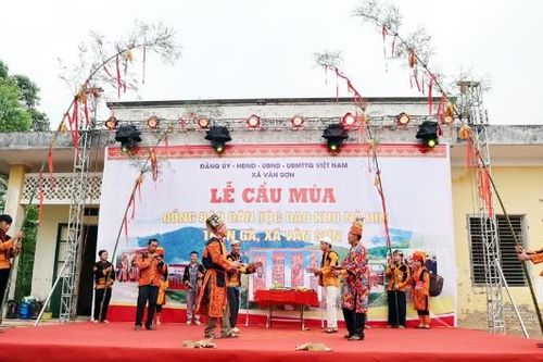 Bắc Ninh: Đặc sắc lễ cầu mùa của đồng bào Dao