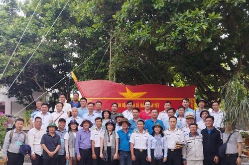 Đà Nẵng hỗ trợ 3 tỷ đồng xanh hóa đặc khu Trường Sa