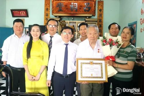 Khắp nơi trong tỉnh trưa 15-4-2026