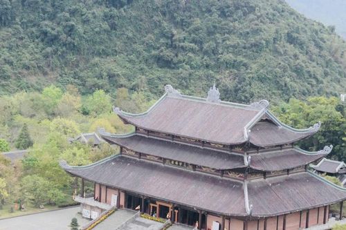 Chạm vào tháng Tư miền Bắc