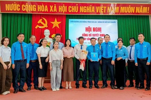 Công bố quyết định thành lập Công đoàn xã Tuy Phước