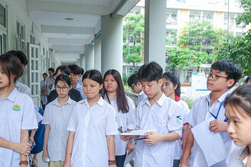 Điểm chuẩn lớp 10 ở TP HCM trong ba năm qua