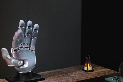 Bàn tay robot Revo 3 của BrainCo: 21 bậc tự do và bước tiến cho trí tuệ hiện thân