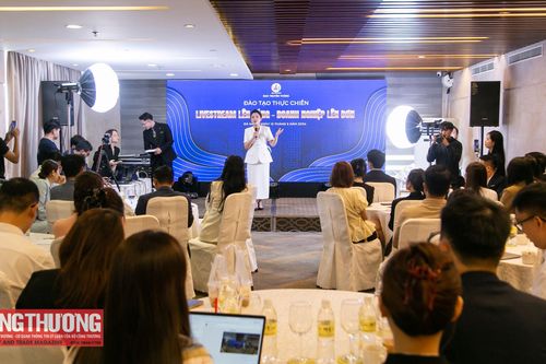 Đà Nẵng: Trang bị kỹ năng livestream, nâng cao năng lực bán hàng trực tuyến cho doanh nghiệp