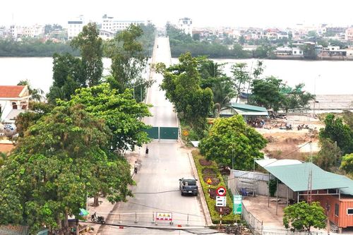 Quảng Ninh: Tháo dỡ cầu Sông Chanh 1, người dân đi lại thế nào?