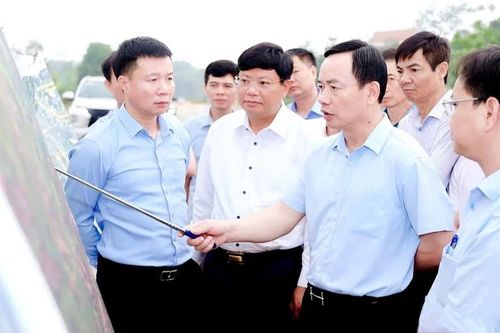 Phú Thọ khẩn trương tháo gỡ khó khăn, đẩy nhanh tiến độ các dự án trọng điểm