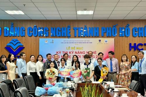 Sinh viên Trường Cao đẳng Công nghệ Thành phố Hồ Chí Minh đoạt giải nhất Kỳ thi Kỹ năng nghề công nghệ thời trang 2026
