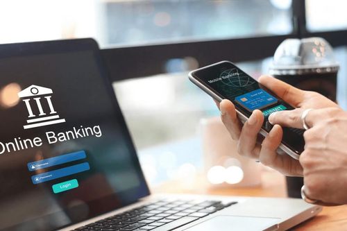 Ngành ngân hàng tăng tốc số hóa, giao dịch trực tuyến áp đảo