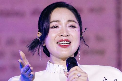 Cục Nghệ thuật Biểu diễn chấn chỉnh vấn nạn 'hát nhép'