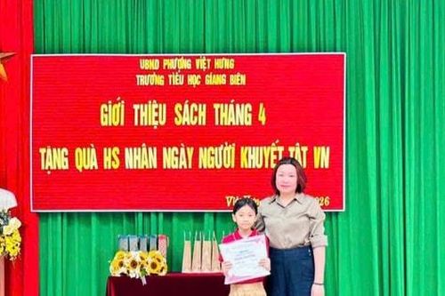 Tấm gương học sinh nhặt được của rơi trả người đánh mất