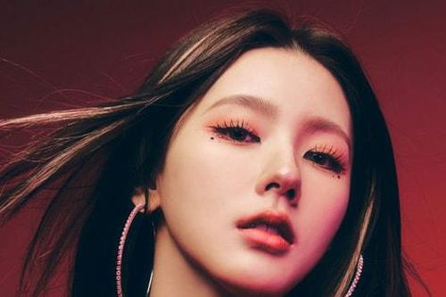 Du lịch thẩm mỹ Hàn Quốc đạt đỉnh, lộ nghịch lý chuẩn đẹp