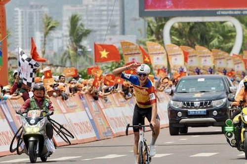 Tay đua Đồng Tháp thắng chặng 12 Giải xe đạp Cúp Truyền hình thành phố Hồ Chí Minh 2026