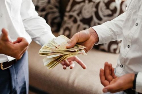 Bị hỏi vay tiền, cứ nói 3 câu này: Không thiệt mình mà vẫn giữ được tình