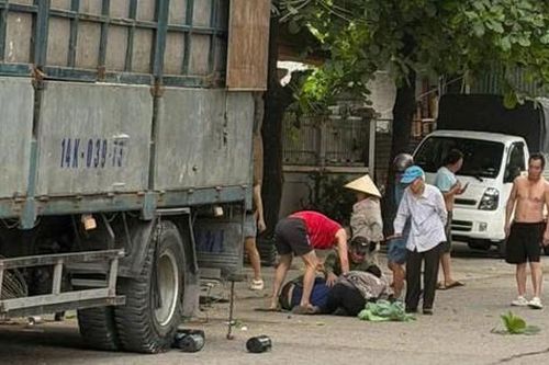 Bình khí phát nổ khi đang cắt, một người bị thương nặng