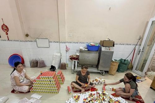 Công an TP Hồ Chí Minh phát hiện vụ sản xuất hơn 4.000 hộp thuốc đông y giả