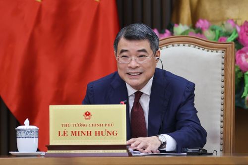 Thủ tướng đề nghị Singapore hỗ trợ Việt Nam xây trung tâm tài chính