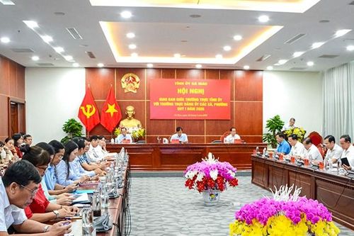 Kiến nghị sắp xếp, bố trí cán bộ bán chuyên trách cấp xã