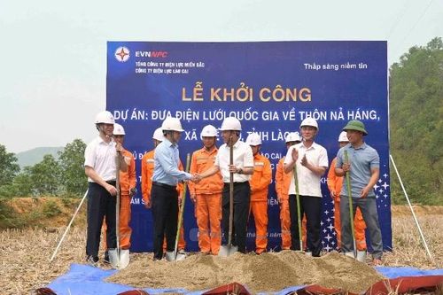 Người dân vùng cao, gian khó Nả Háng được kéo điện lưới quốc gia