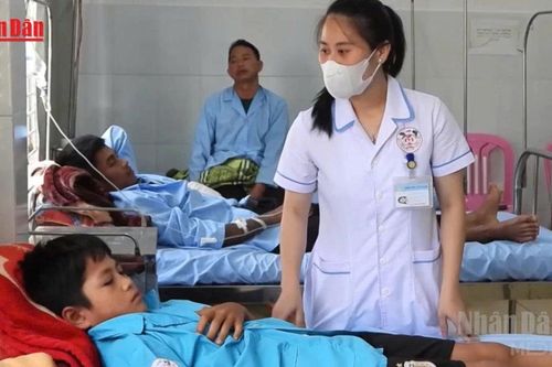 [Video] Ca ngộ độc thực phẩm cả nước tăng vọt