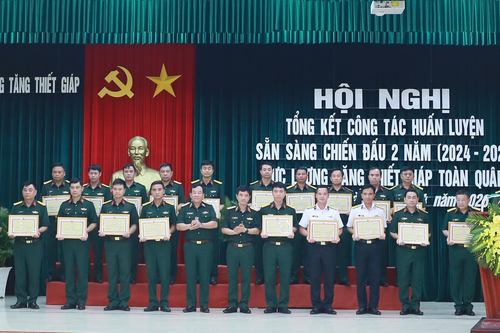 Chất lượng huấn luyện lực lượng Tăng thiết giáp toàn quân đủ khả năng hoàn thành nhiệm vụ trong mọi tình huống