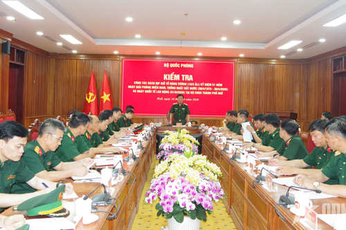 Bộ Quốc phòng kiểm tra công tác sẵn sàng chiến đấu tại Bộ CHQS TP Huế