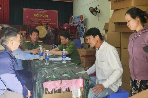 Bắt tạm giam thêm người chồng trong vụ xâm phạm chỗ ở của người khác