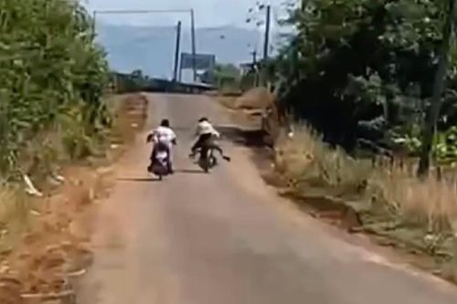 Tịch thu 2 xe máy trong vụ tụ tập đua xe, quay video phát trên mạng xã hội