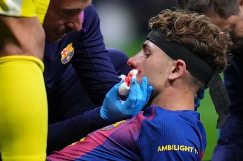 3 tình huống tranh cãi 'đẩy' Barcelona rời Champions League