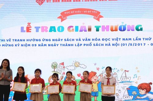 Khai mạc Hội Sách: 'Tri thức số - Kết nối tương lai