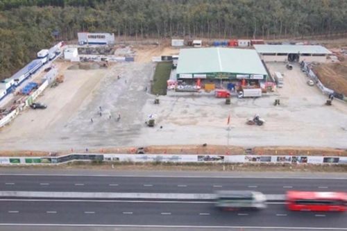 Một số trạm dừng nghỉ chậm tiến độ: Suy giảm hiệu quả khai thác cao tốc Bắc - Nam