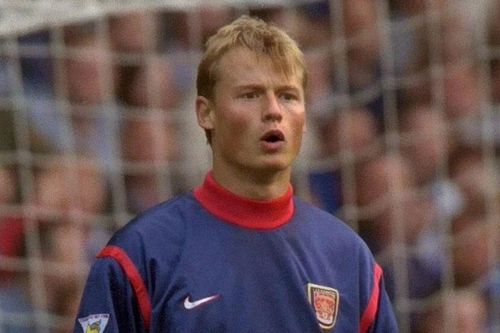 Cựu thủ môn Arsenal qua đời ở tuổi 48 vì tai nạn giao thông