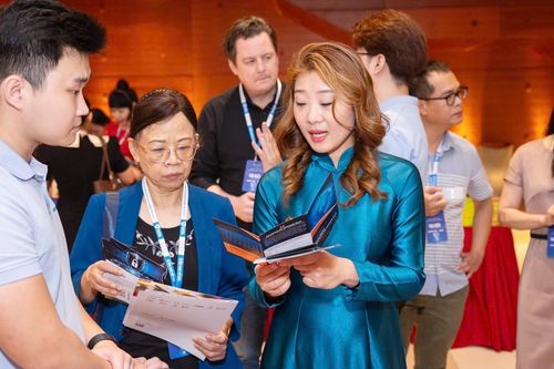 Lấp đầy 'khoảng trống' về tiếp cận thông tin cho doanh nghiệp vừa và nhỏ