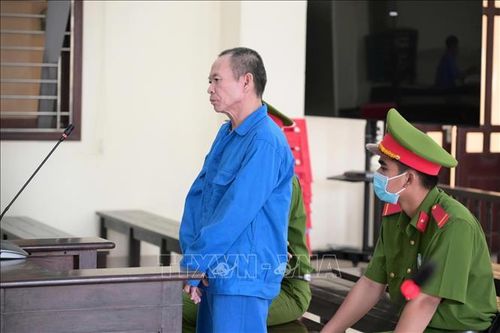 Tranh chấp đất đai, người đàn ông đâm cháu ruột trọng thương