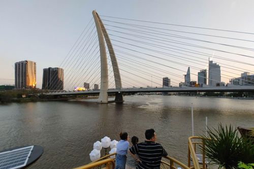 TP Hồ Chí Minh: Định vị du lịch đường sông thành sản phẩm chiến lược