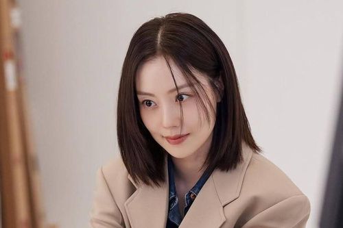 Nữ diễn viên Moon Chae Won sắp kết hôn, danh tính chồng gây bất ngờ