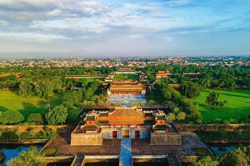 Làm thế nào để cân bằng giữa bảo tồn di sản và tăng trưởng du lịch?