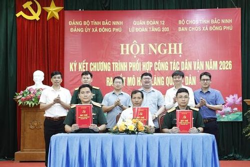 Đông Phú ra mắt mô hình 'Làng Quân - Dân'