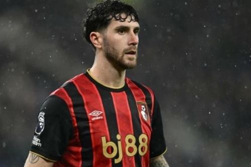 Tin chuyển nhượng 16/4: Liverpool dẫn đầu vụ Senesi, Mourinho sẵn sàng tới Newcastle