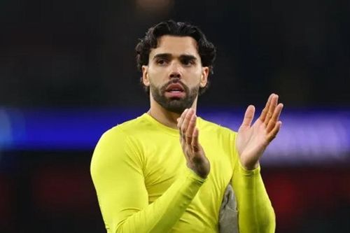David Raya và nghệ thuật kiểm soát đưa Arsenal vào bán kết Champions League