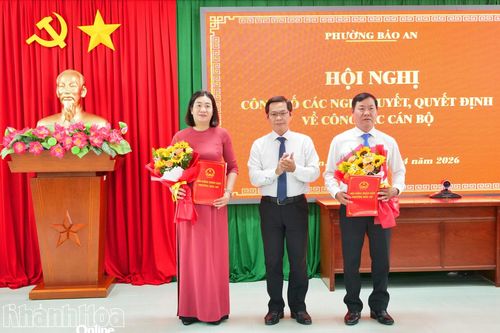 Phường Bảo An công bố các nghị quyết, quyết định về công tác cán bộ