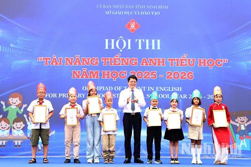 Chung kết Hội thi 'Tài năng tiếng Anh tiểu học' năm học 2025-2026