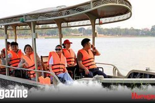 Khơi thông du lịch đường thủy xứ Huế