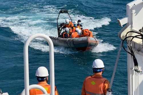 Cứu hơn 260 người bị nạn trên biển, thiệt hại về người và phương tiện có xu hướng giảm