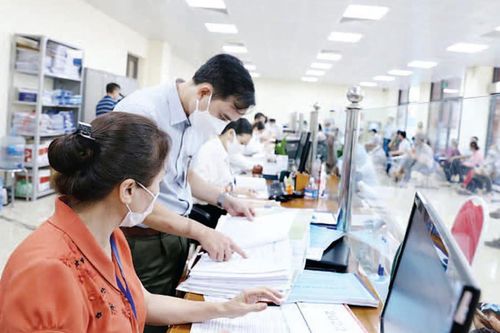 Tập trung sắp xếp tổ chức bộ máy, nâng cao chất lượng công vụ, công chức