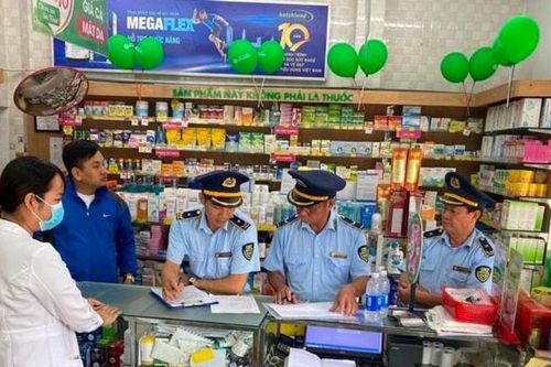 Lâm Đồng: Phát hiện, xử phạt 16 cơ sở vi phạm pháp luật trong lĩnh vực y tế