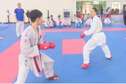 Lợi thế sân nhà – Áp lực thành tích của Karate Việt Nam