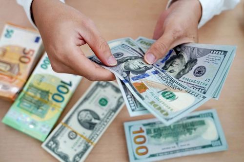 Cảnh báo chiêu trò mua ngoại tệ trục lợi
