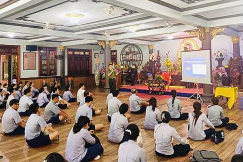 Khoảng trống pháp lý về hoạt động tôn giáo trên không gian mạng