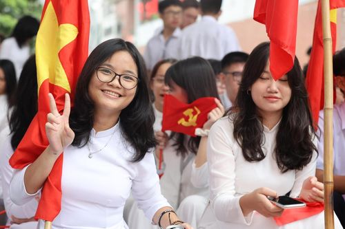 Bộ GD&ĐT ban hành Khung năng lực ngoại ngữ mới của Việt Nam, áp dụng từ 31/5
