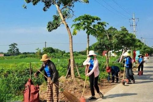 Phụ nữ xã Tiến Thắng chung tay giải quyết các điểm nghẽn